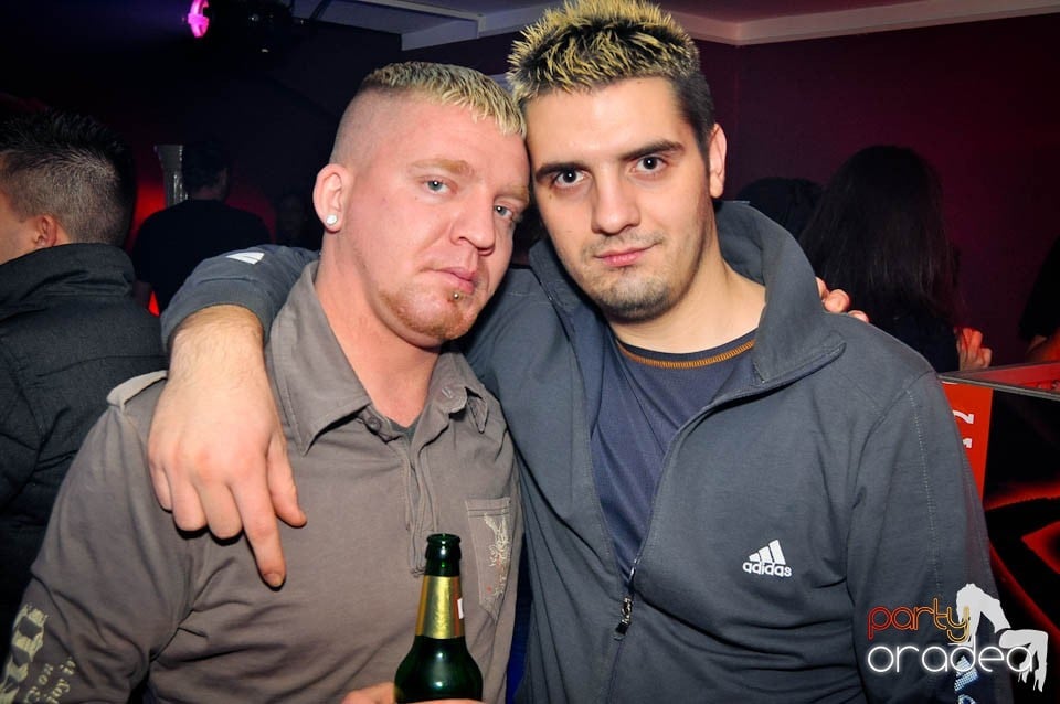 Jägermeister Bomba Party Nr. 1 în Atti's, 