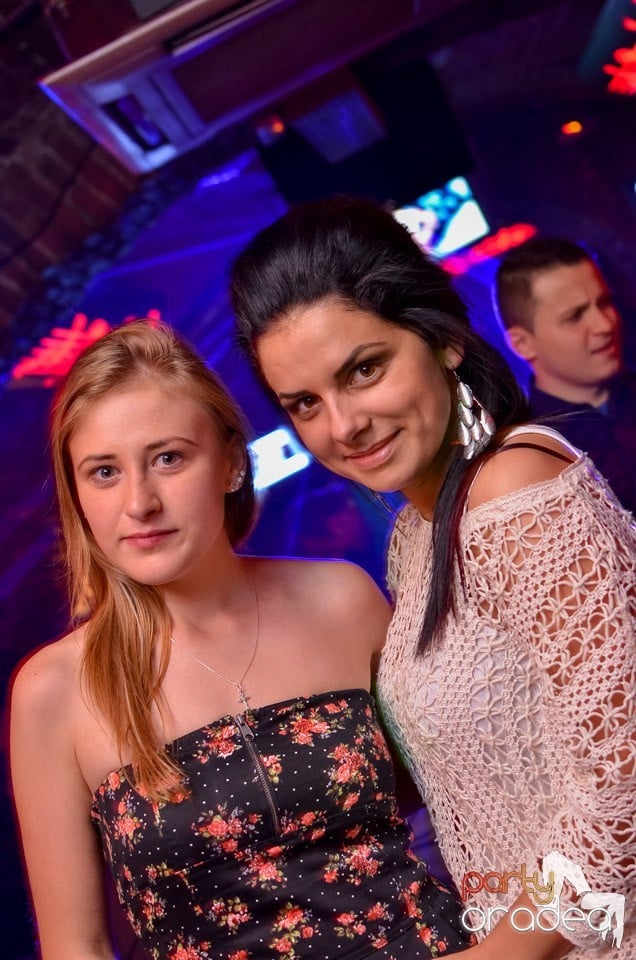 Joi e Beer Night în Escape Club, 