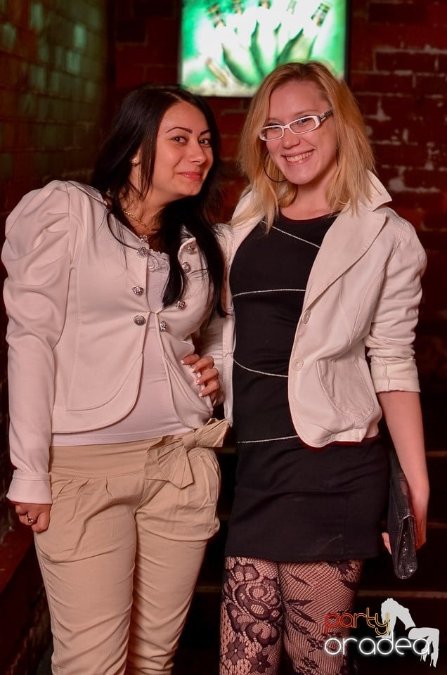 Joi e Beer Night în Escape Club, 