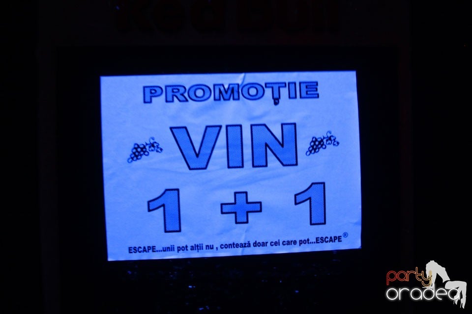 Joi e distracţie în Escape, 