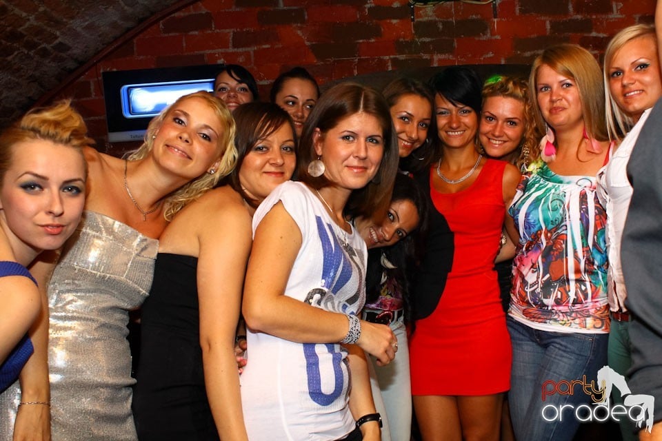 Joi e distracţie în Escape, 