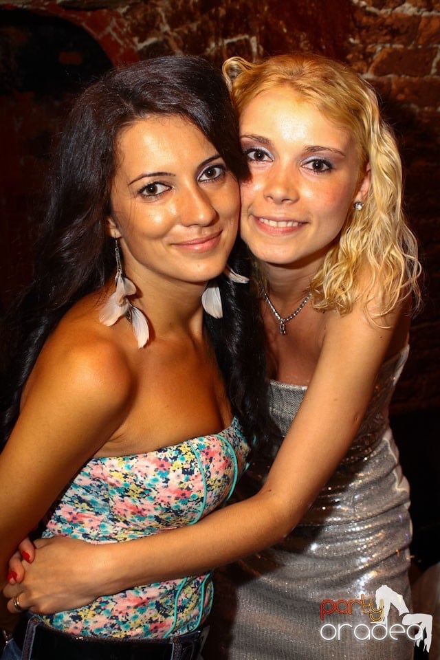 Joi e distracţie în Escape, 