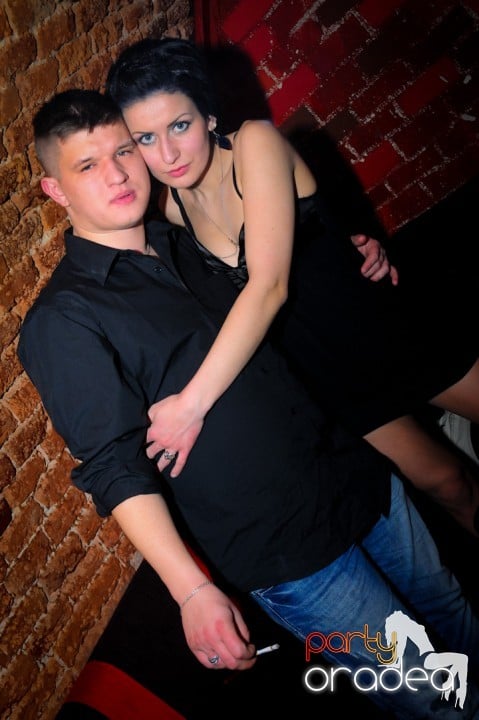 Joi seara e distracţie în Escape, 