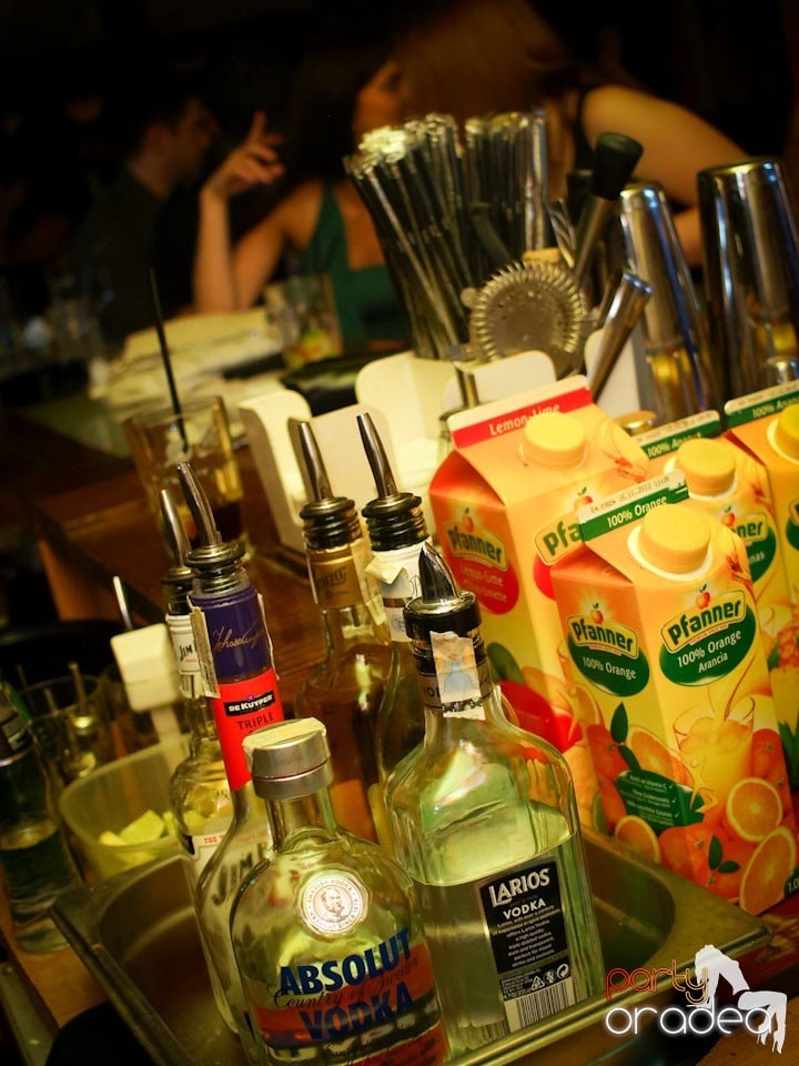 Juice dă startul la distracţie, Juice