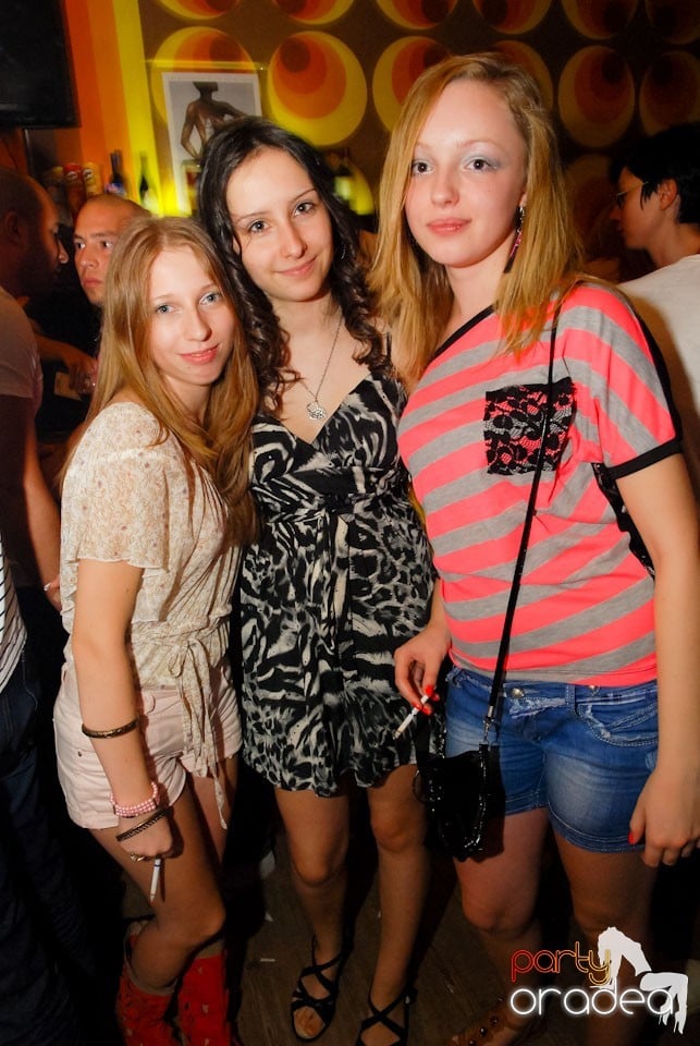 Juice Re-opening Party, Juice