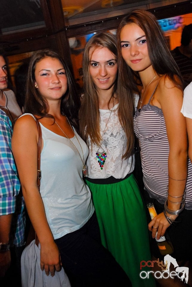 Juice Re-opening Party, Juice