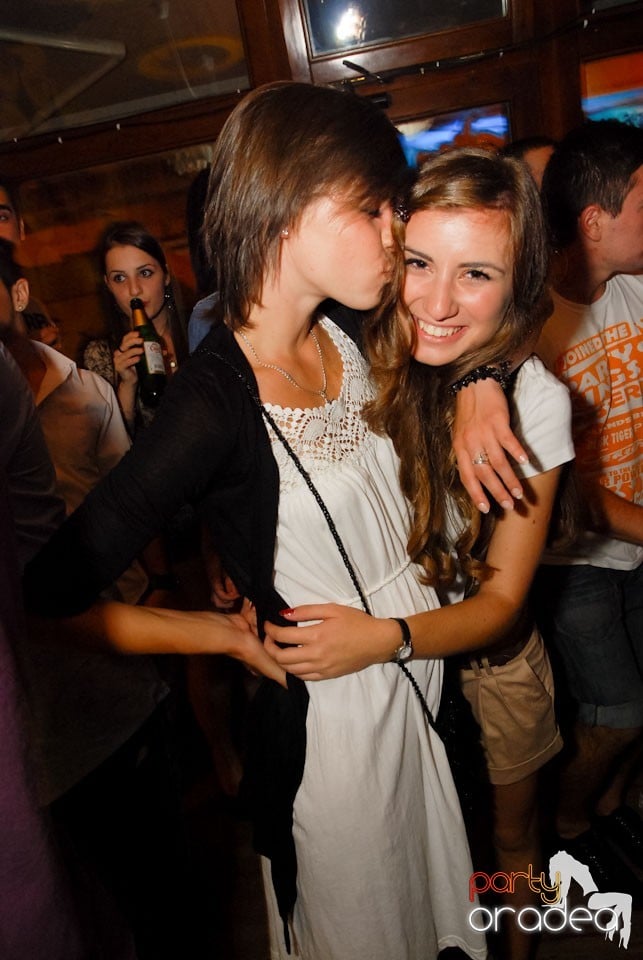 Juice Re-opening Party, Juice