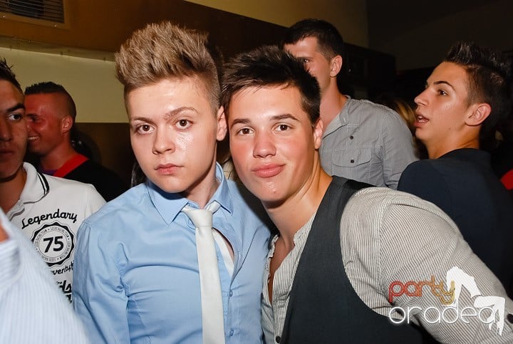 Kamikaze party la Yellow submarine, 