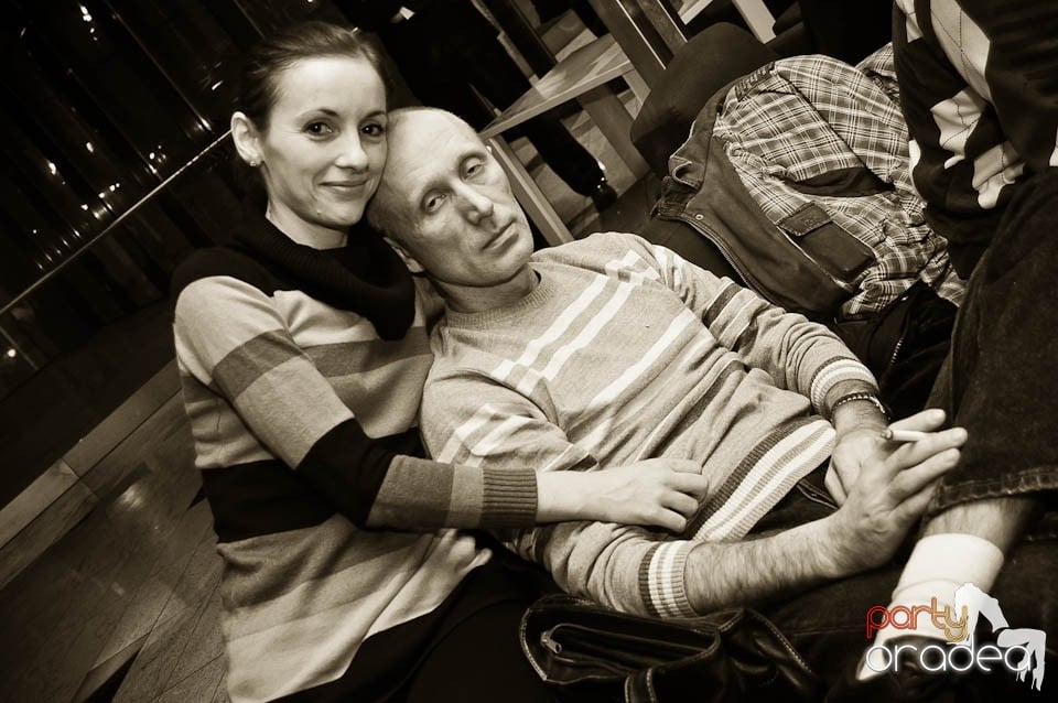 Karaoke în Blondy's Art Café, 