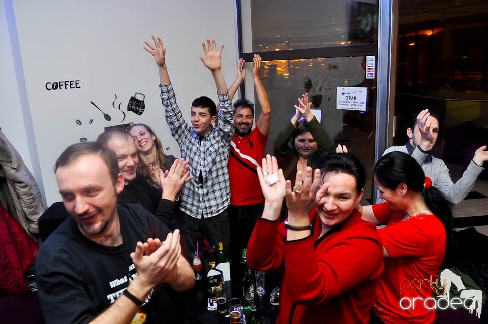 Karaoke în Blondy's Art Café, 