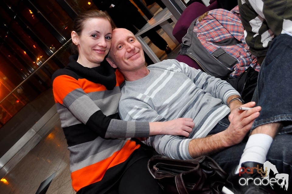 Karaoke în Blondy's Art Café, 