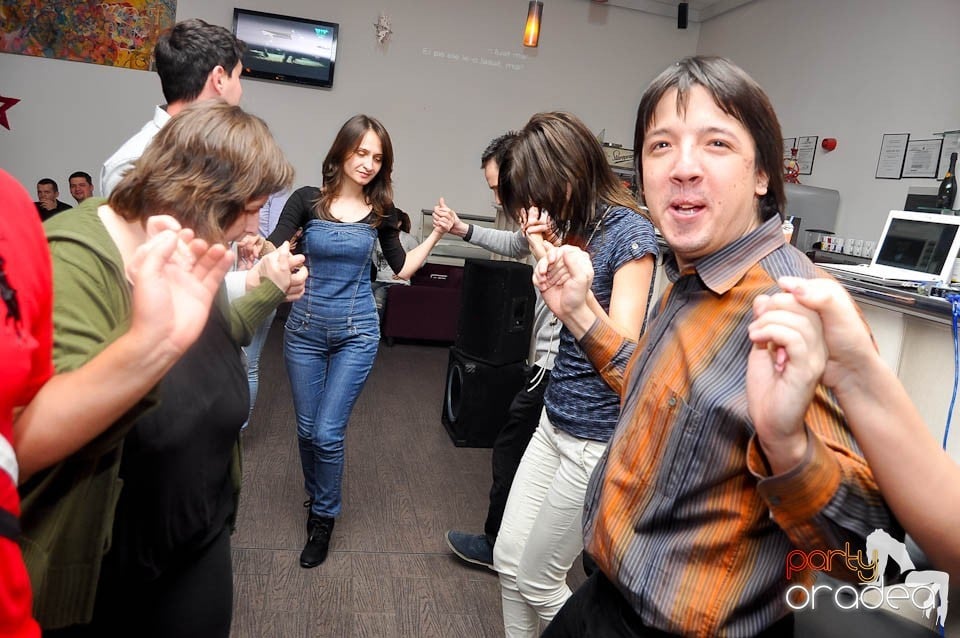 Karaoke în Blondy's Art Café, 