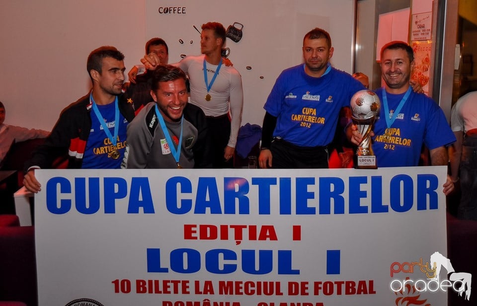 Karaoke în Blondy's Art Café, 