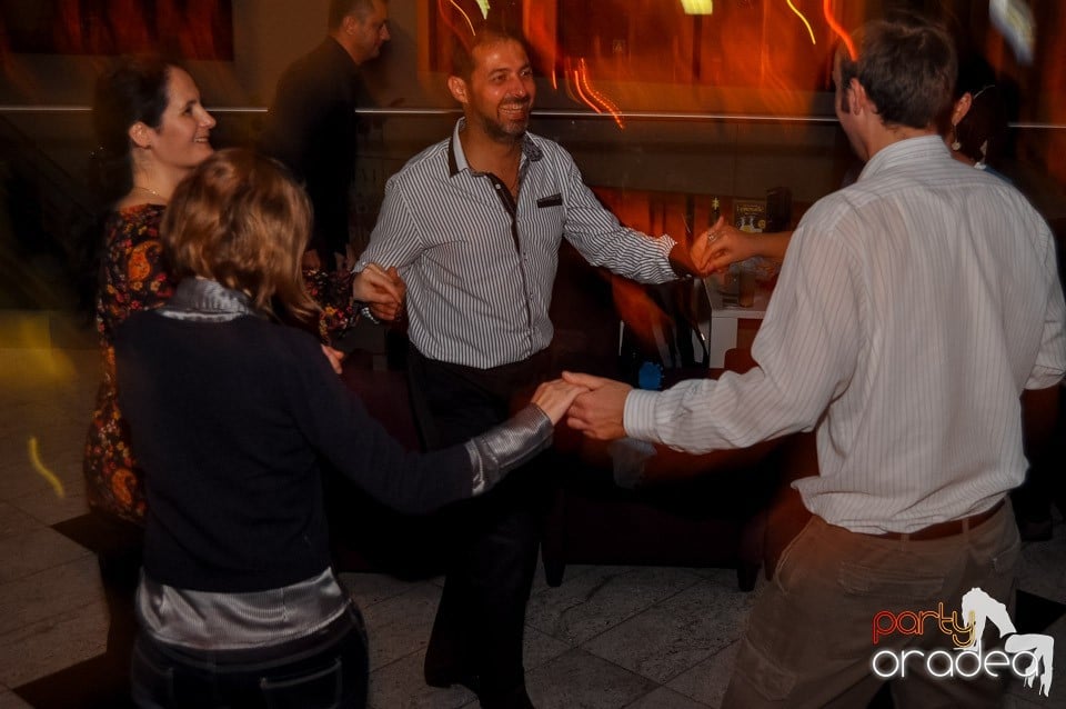 Karaoke în Blondy's Art Café, 