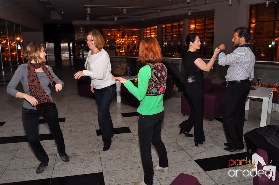 Karaoke în Blondy's Art Café, 