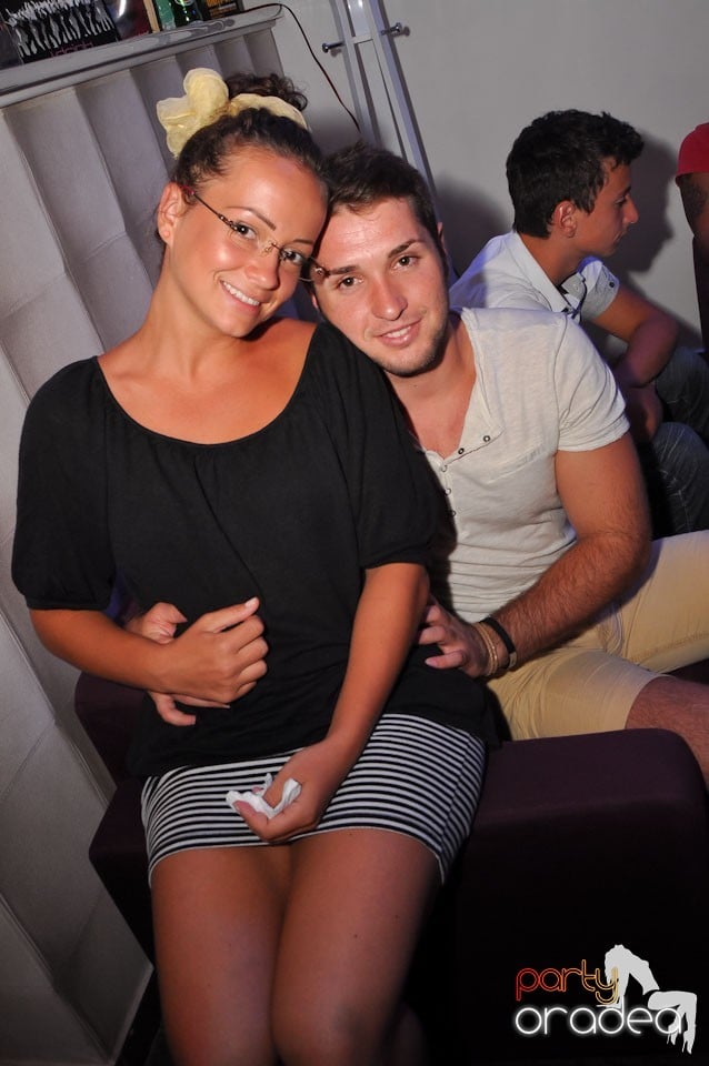 Karaoke în Blondy's, 