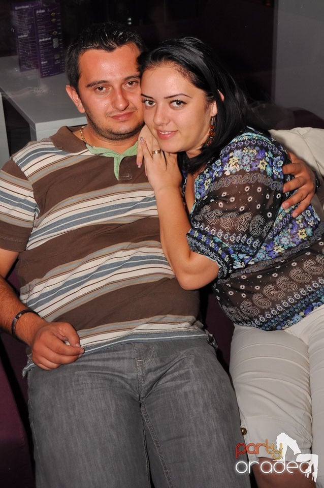 Karaoke în Blondy's, 