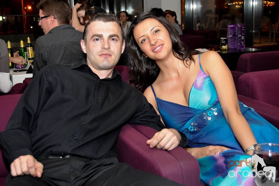 Karaoke în Blondy's, 