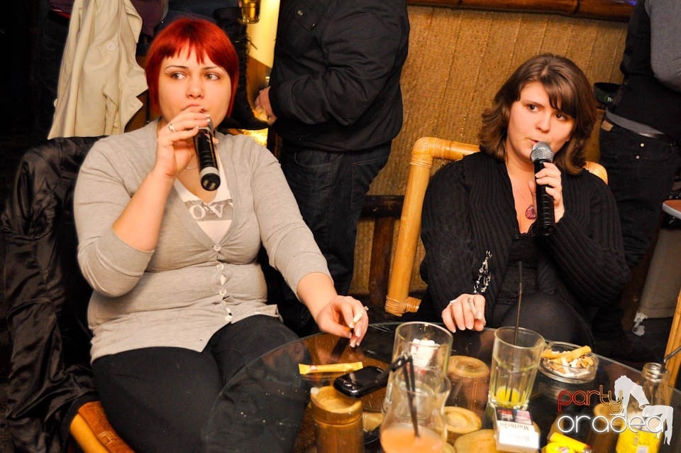 Karaoke în Zulu Caffe, Zulu Caffe