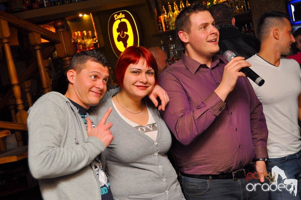 Karaoke în Zulu Caffe, Zulu Caffe