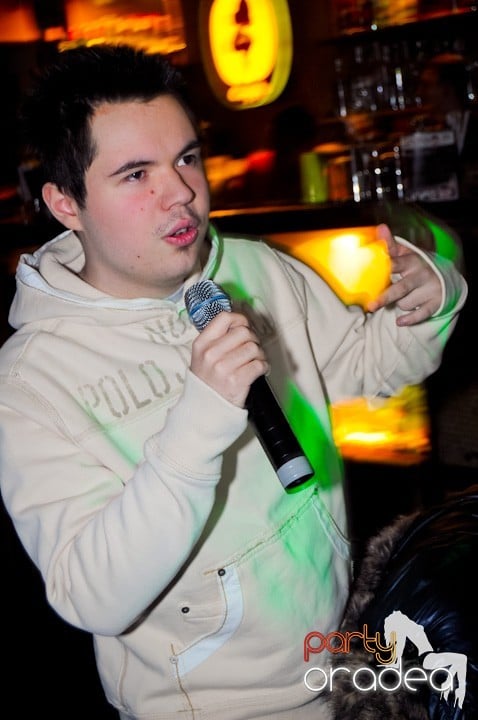 Karaoke în Zulu Caffe, Zulu Caffe