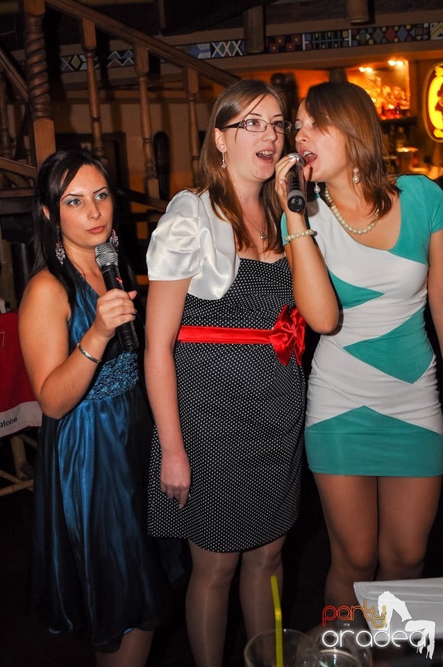 Karaoke în Zulu Caffe, Zulu Caffe