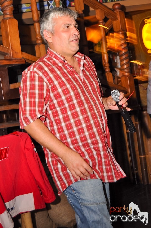 Karaoke în Zulu Caffe, Zulu Caffe