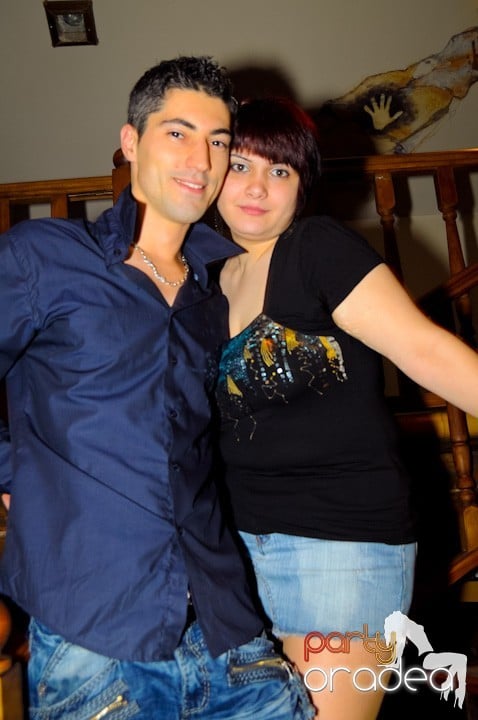 Karaoke în Zulu Caffe, Zulu Caffe