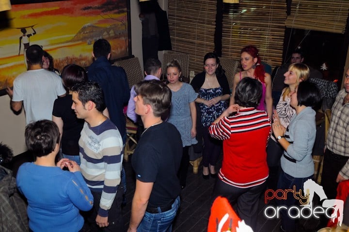 Karaoke în Zulu Caffe, Zulu Caffe