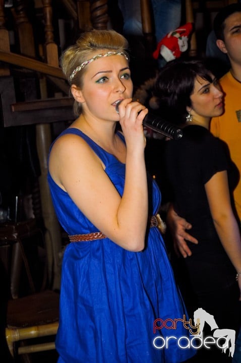 Karaoke în Zulu Caffe, Zulu Caffe