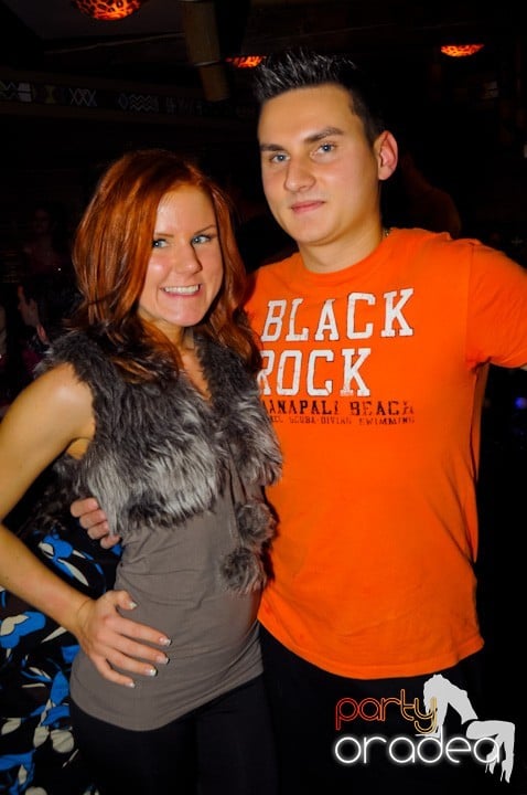 Karaoke în Zulu Caffe, Zulu Caffe