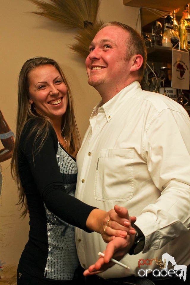 Karaoke în Zulu, Zulu Caffe