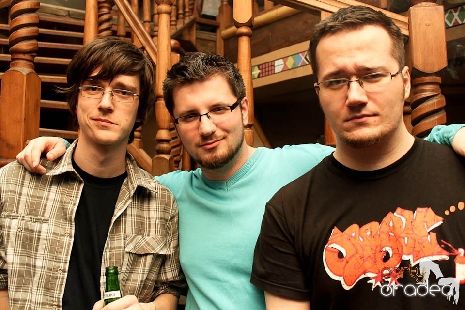 Karaoke în Zulu, Zulu Caffe