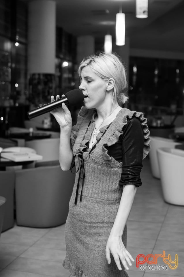 Karaoke Night, 