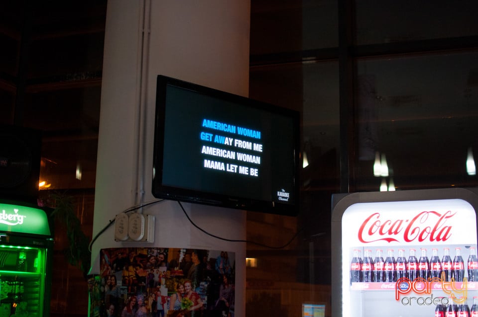 Karaoke Night, 