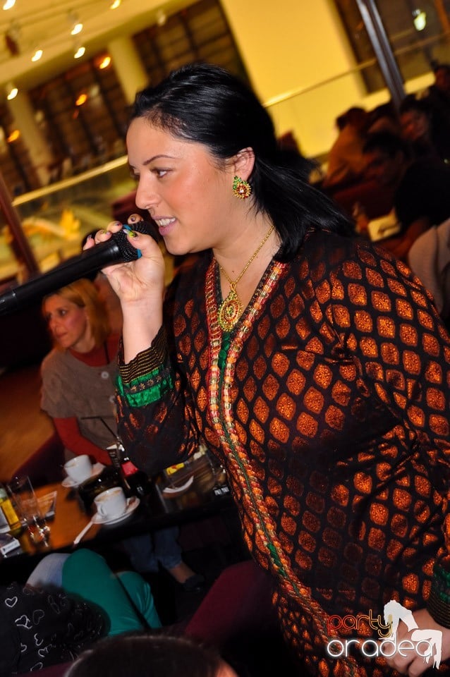 Karaoke Night @ Blondy's, 