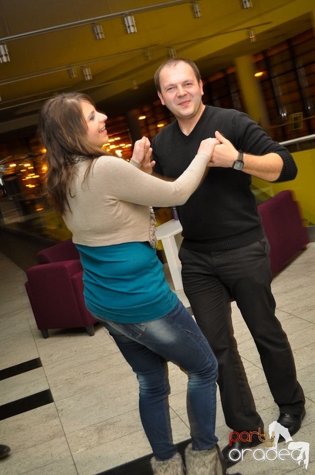 Karaoke Night în Blondy's Art Café, 