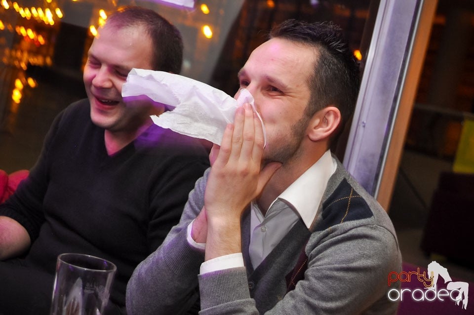 Karaoke Night în Blondy's Art Café, 