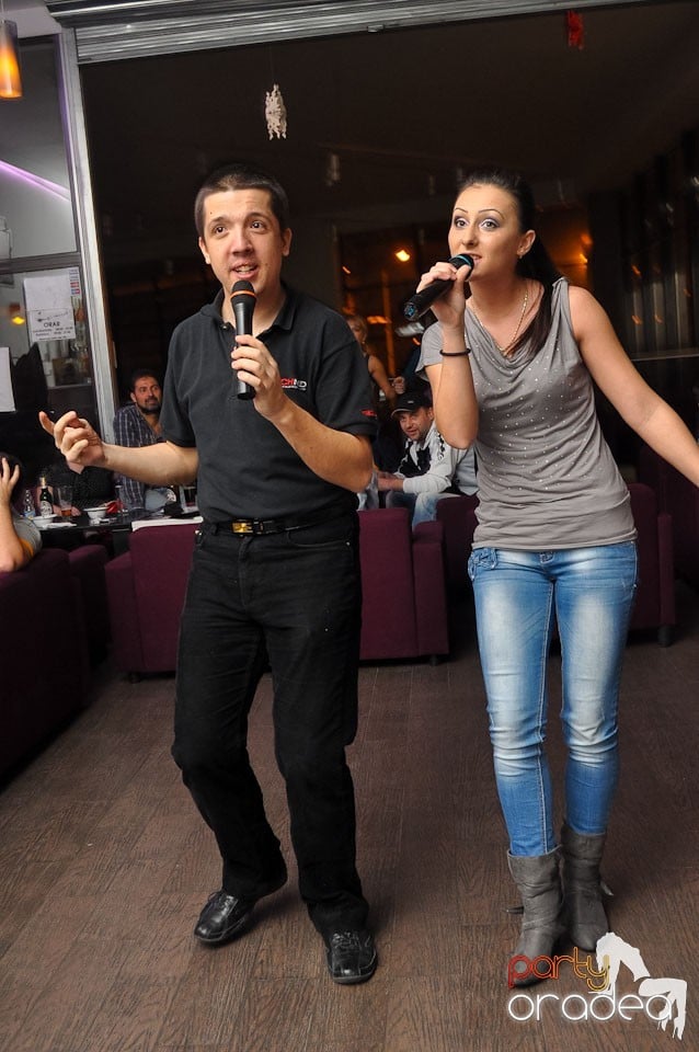 Karaoke-night în Blondy's Art Café, 