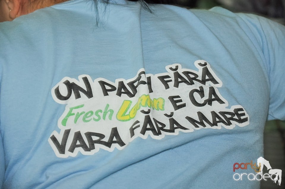 Karaoke Night în Blondy's Art Café, 