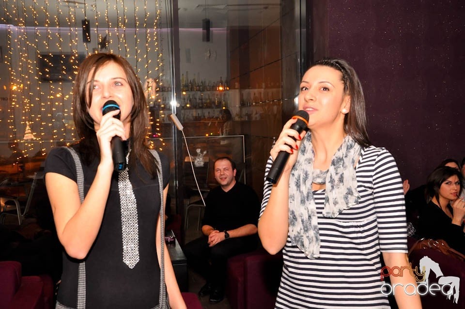 Karaoke Night în Blondy's, 