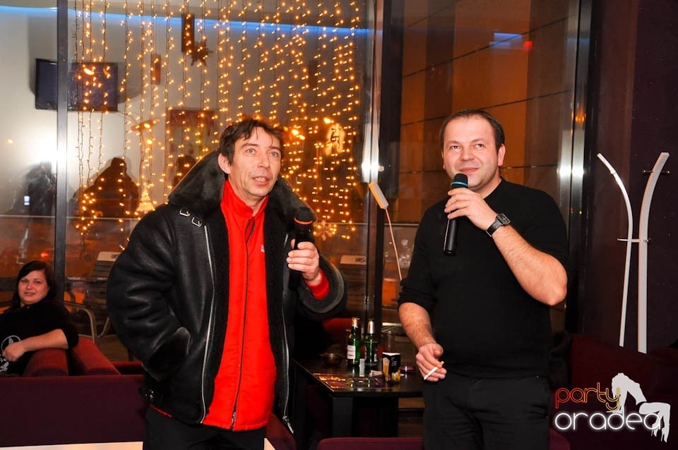 Karaoke Night în Blondy's, 