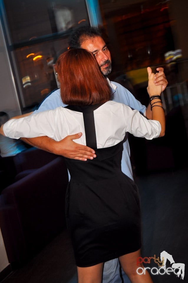 Karaoke Night în Blondy's, 