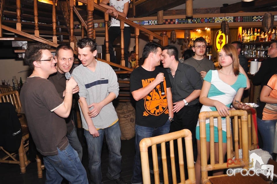 Karaoke Night în Zulu Caffe, Zulu Caffe