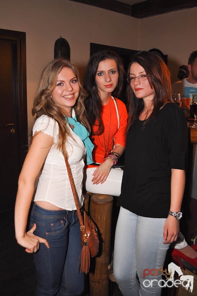 Karaoke Night în Zulu Caffe, Zulu Caffe