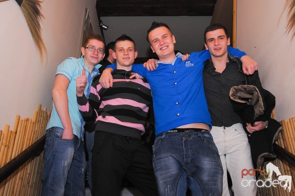 Karaoke Night @ Zulu Caffe, Zulu Caffe