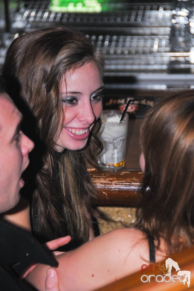 Karaoke Night @ Zulu Caffe, Zulu Caffe