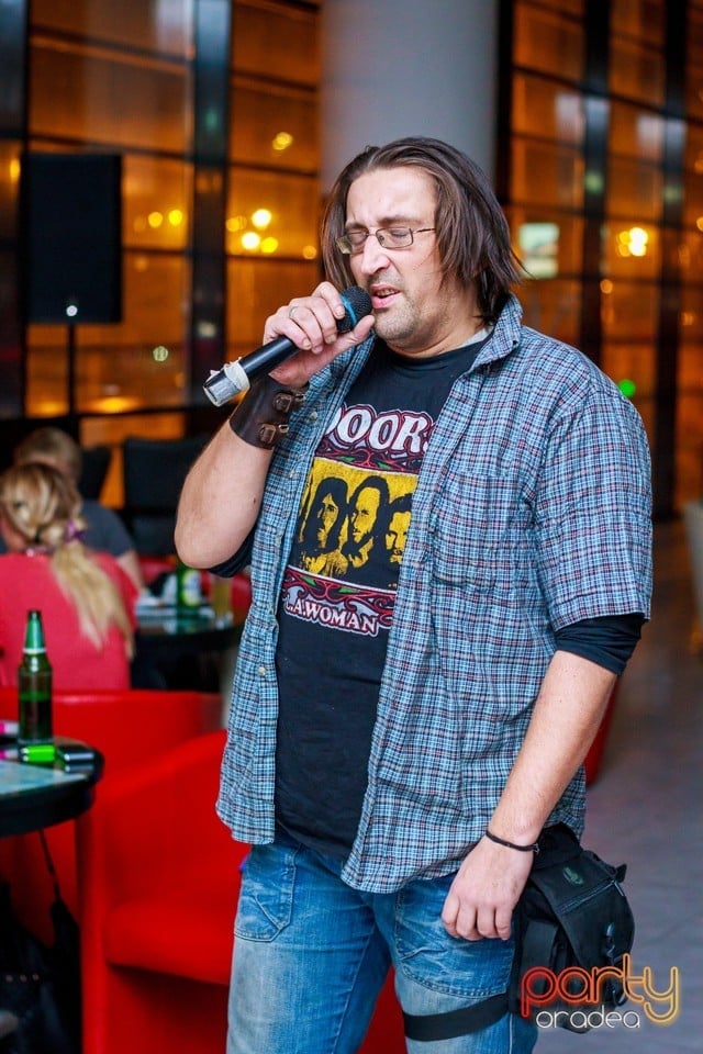 Karaoke Night, 
