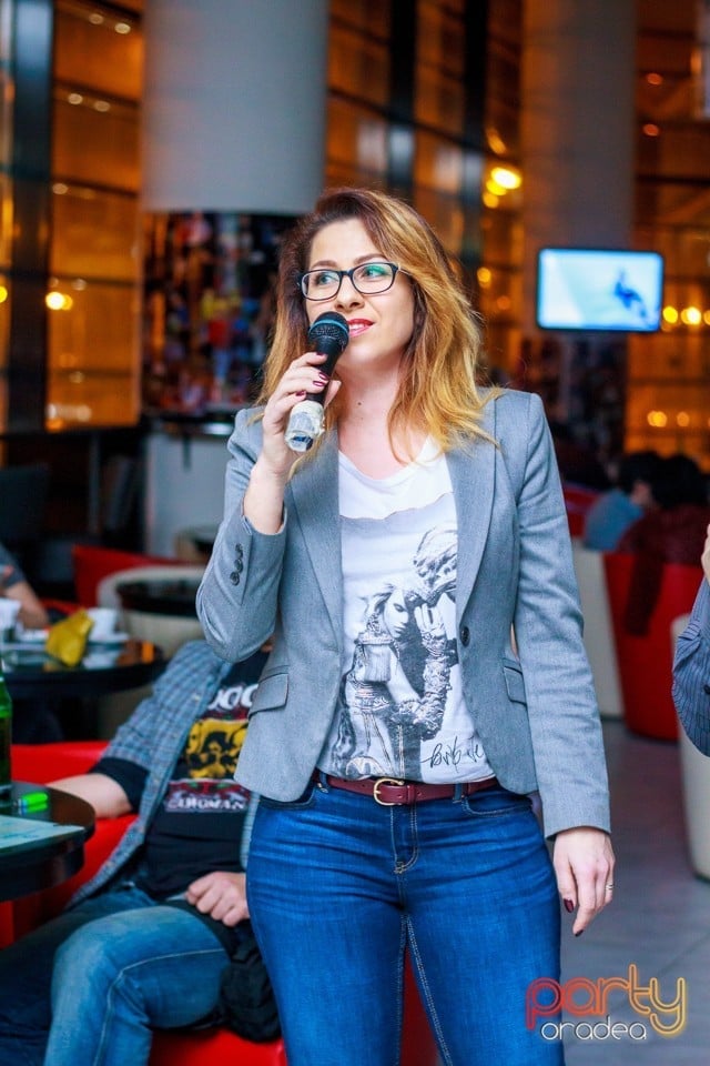 Karaoke Night, 