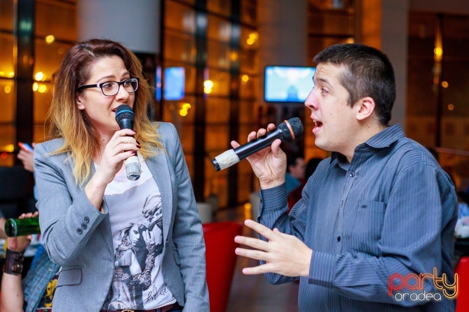 Karaoke Night, 